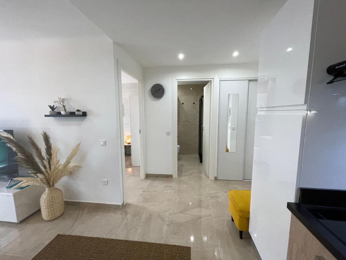 Superbe Appartement Idealement Situe A Канни Екстер'єр фото